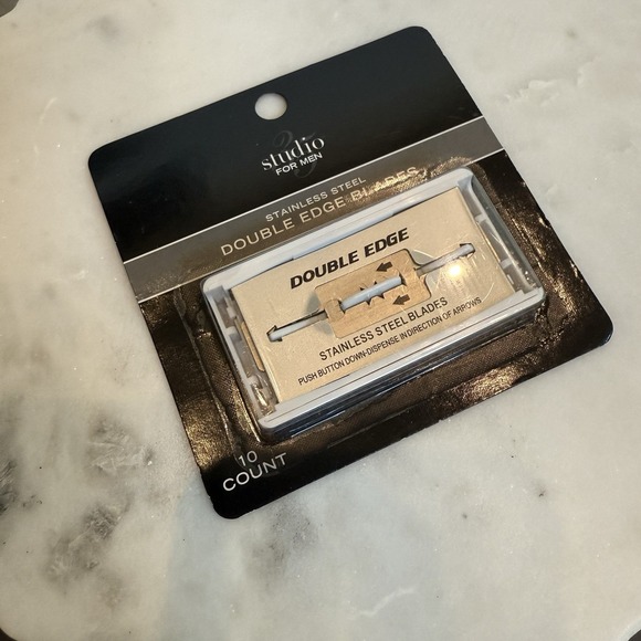 Studio Stainless Steel Double Edge Blades 10 Count New In Box Vintage - Picture 3 of 3